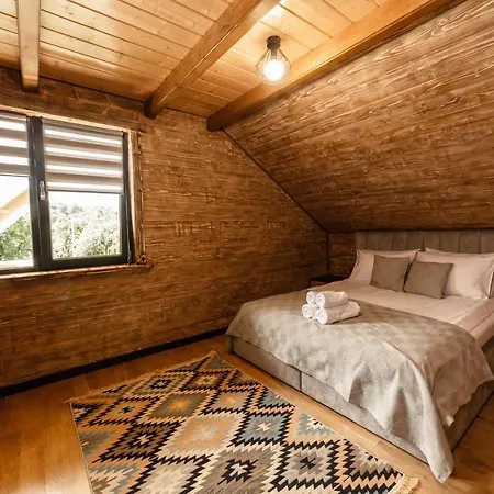 Vdoma Chalet *